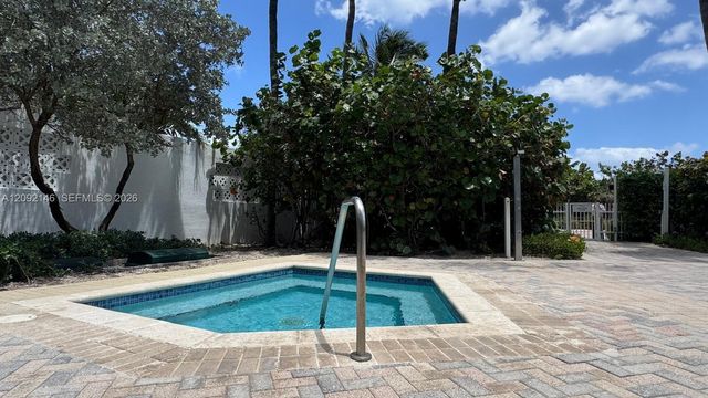 6515 Collins Avenue 1505, Miami Beach, FL 33141
