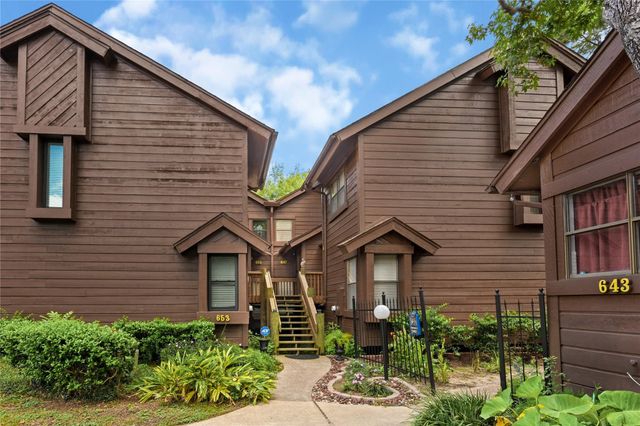 647 Davis Road, League City, TX 77573