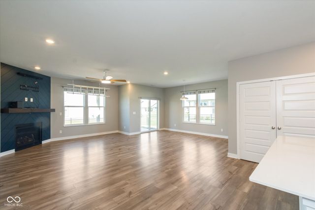 9708 Holborn Avenue, Mccordsville, IN 46055