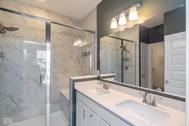 9708 Holborn Avenue, Mccordsville, IN 46055