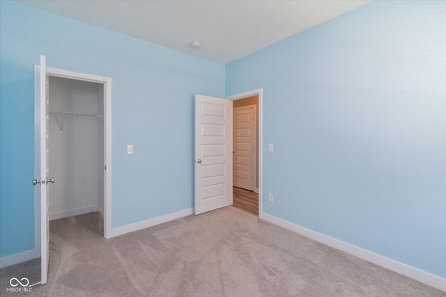 9708 Holborn Avenue, Mccordsville, IN 46055