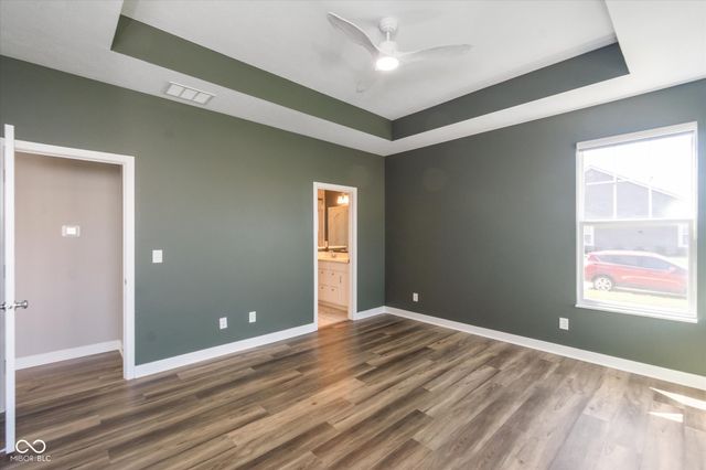9708 Holborn Avenue, Mccordsville, IN 46055