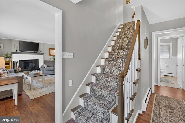 1426 HOLLYWOOD DR, Lancaster, PA 17601