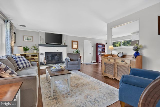 1426 HOLLYWOOD DR, Lancaster, PA 17601