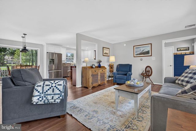 1426 HOLLYWOOD DR, Lancaster, PA 17601