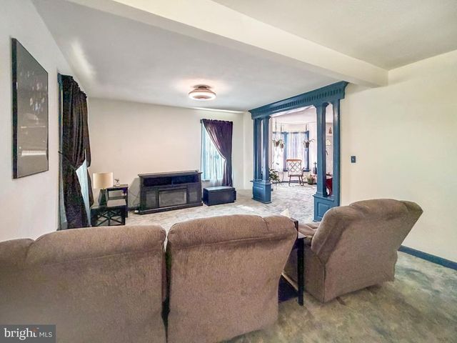 2132 GRANT AVE, Philadelphia, PA 19115