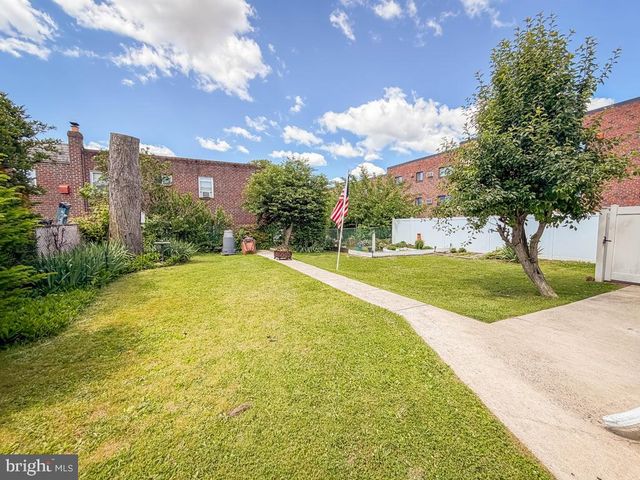 2132 GRANT AVE, Philadelphia, PA 19115