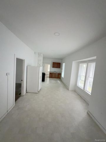 12211 Ilene Street, Detroit, MI 48204