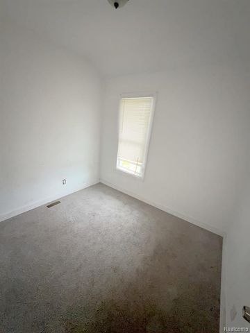 12211 Ilene Street, Detroit, MI 48204