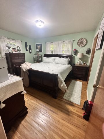 132 Jackson St, Lawrenceburg, TN 38464