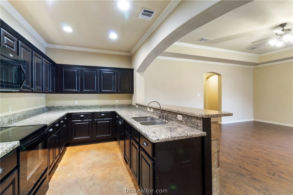 422 Momma Bear Drive, College Station, TX 77845 — photo 5