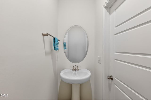 2007 Rockface Way, Durham, NC 27703