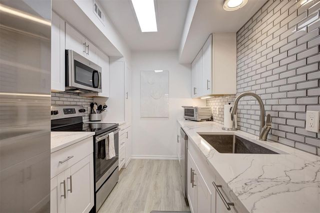 600 NW 4th Street 216N, Oklahoma City, OK 73102