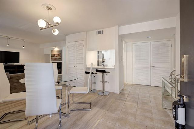 600 NW 4th Street 216N, Oklahoma City, OK 73102