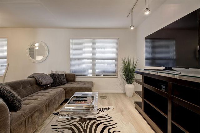 600 NW 4th Street 216N, Oklahoma City, OK 73102