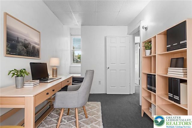 424 West Cedar Street, Allentown City, PA 18102