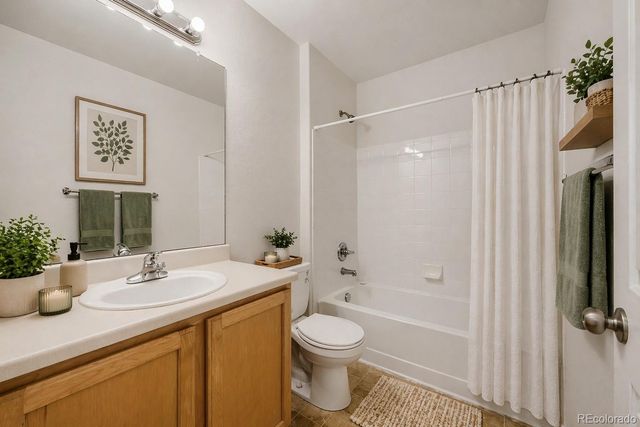 5255 Memphis Street 1216, Denver, CO 80239