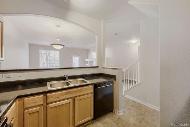 5255 Memphis Street 1216, Denver, CO 80239