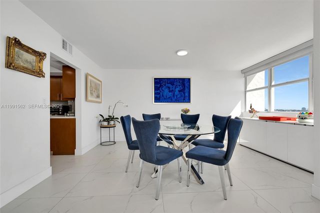 1420 Brickell Bay Dr 1003A, Miami, FL 33131