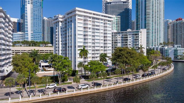 1420 Brickell Bay Dr 1003A, Miami, FL 33131