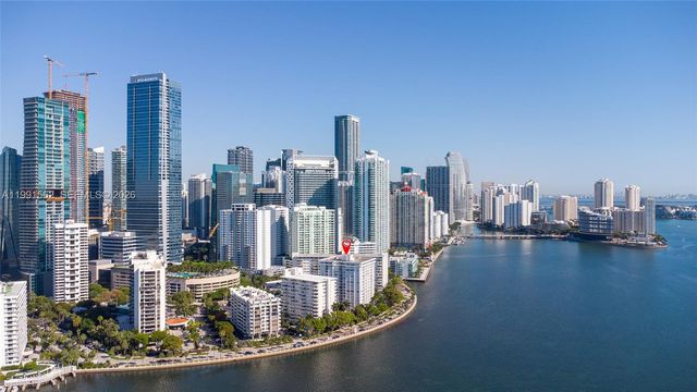 1420 Brickell Bay Dr 1003A, Miami, FL 33131