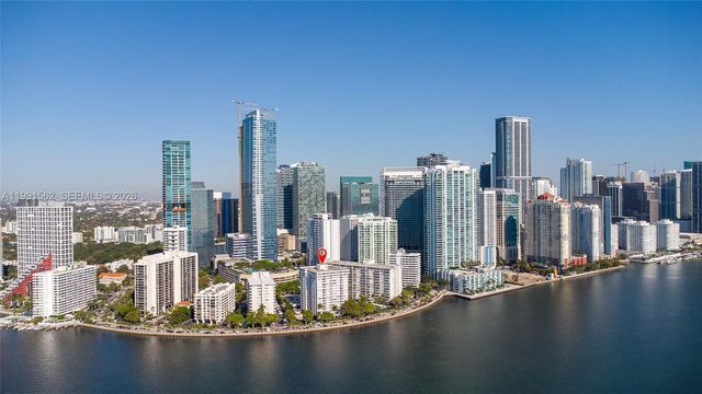 1420 Brickell Bay Dr 1003A, Miami, FL 33131