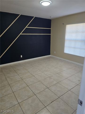 2633 Sunniland BLVD, Lehigh Acres, FL 33971