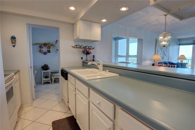 5201 S ATLANTIC AVENUE 405A, New Smyrna Beach, FL 32169