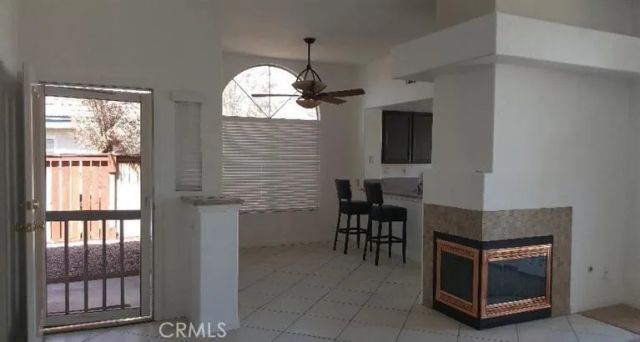 16283 Salinas, Victorville, CA 92394