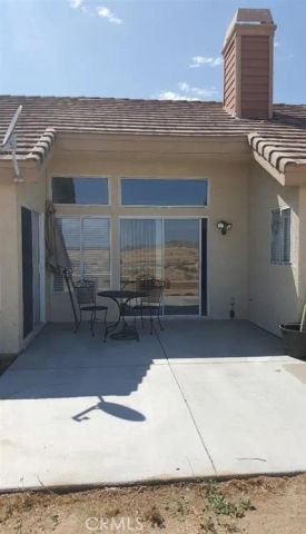 16283 Salinas, Victorville, CA 92394