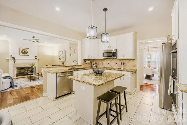 10701 Pomerane Place, Charlotte, NC 28277