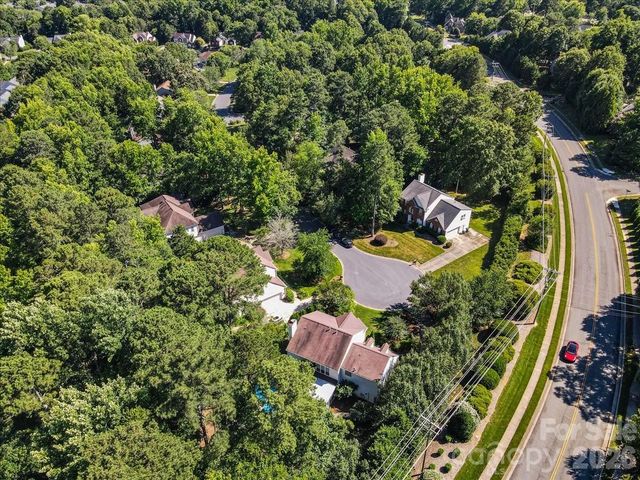 10701 Pomerane Place, Charlotte, NC 28277