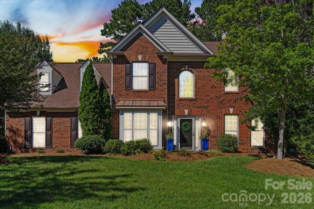 10701 Pomerane Place, Charlotte, NC 28277