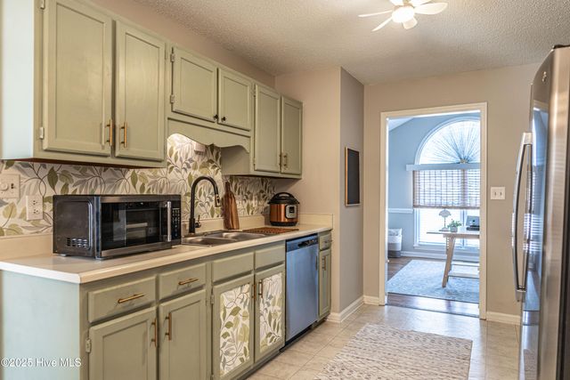 3650 Hanover Drive, Hope Mills, NC 28348