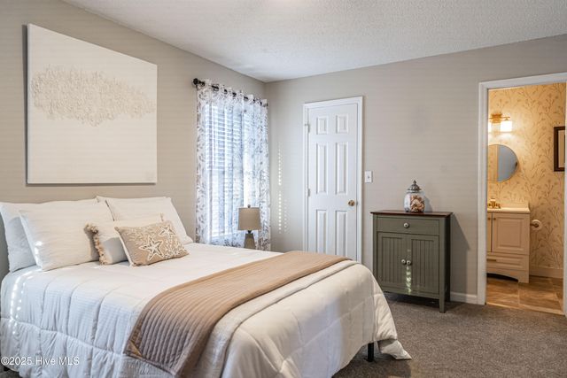 3650 Hanover Drive, Hope Mills, NC 28348