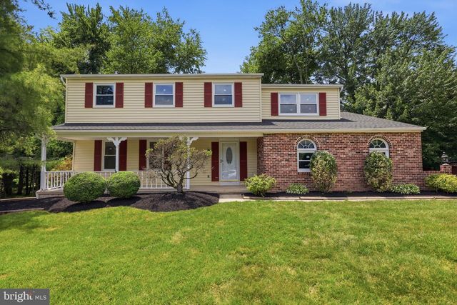 2461 PINE CONE RD, Warrington, PA 18976