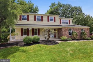 2461 PINE CONE RD, Warrington, PA 18976