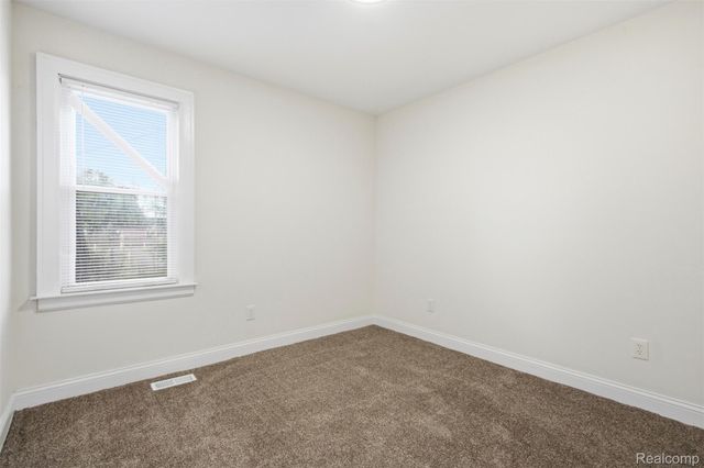 16253 Kentucky Street, Detroit, MI 48221