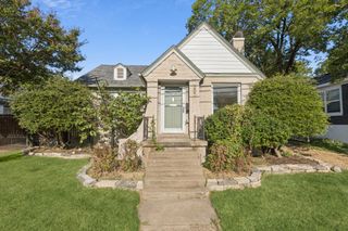 207 N Hampton Road, Dallas, TX 75208
