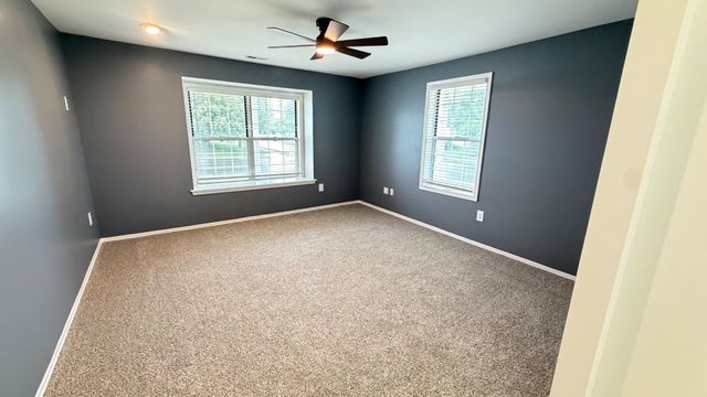 2 WINDMILL CT, Columbus, NJ 08022