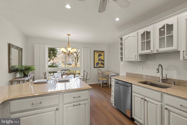 7263 DOCKSIDE LN, Columbia, MD 21045