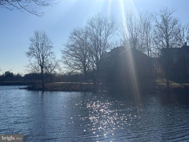 7263 DOCKSIDE LN, Columbia, MD 21045