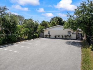 513 NW 22nd Avenue 3, Fort Lauderdale, FL 33311