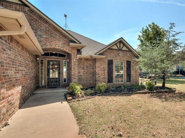 923 County Street 2935, Tuttle, OK 73089