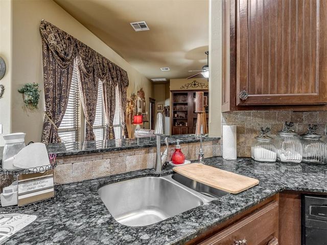 923 County Street 2935, Tuttle, OK 73089