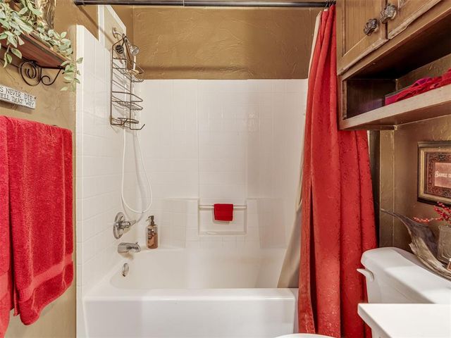 923 County Street 2935, Tuttle, OK 73089
