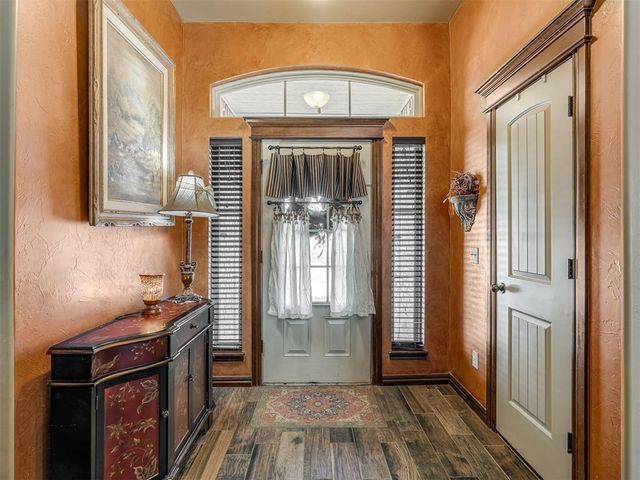 923 County Street 2935, Tuttle, OK 73089