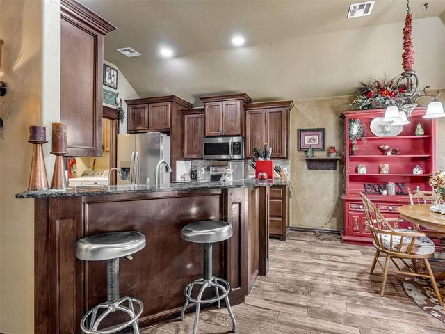 923 County Street 2935, Tuttle, OK 73089