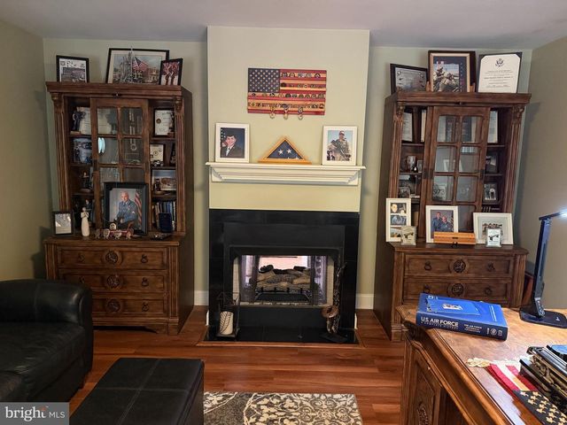 1400 STRAWBERRY ST., Mays Landing, NJ 08330