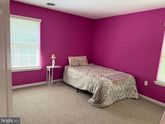 1400 STRAWBERRY ST., Mays Landing, NJ 08330